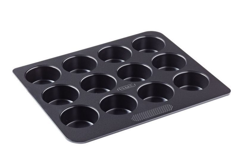 Pyrex Muffin Tray X12